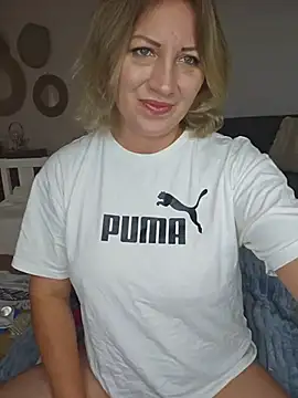 zarina3003 online show from 07-07-26, 08:35