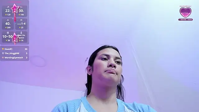 Snapshot of Chiara_tay chatting on 01-24-25, 05:53 Chiara tay online show from 01-24-25, 05:53