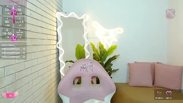 Snapshot of Chiara_tay chatting on 02-24-25, 02:08 Chiara tay online show from 02-24-25, 02:08