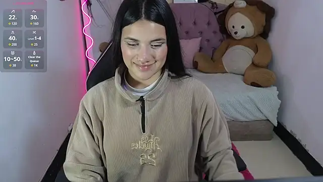 Snapshot of Chiara_tay chatting on 11-02-25, 02:25 Chiara tay online show from 11-02-25, 02:25