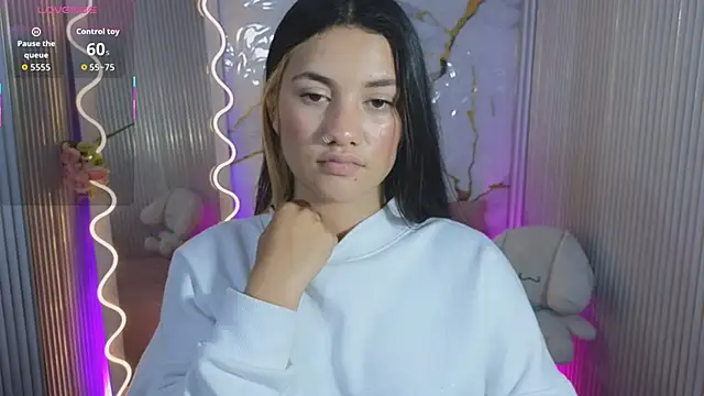 Chiara tay online show from 04-25-26, 07:11