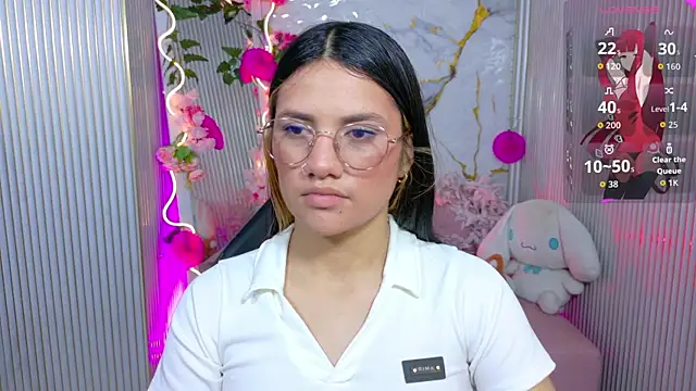 Chiara tay online show from 06-25-26, 11:37