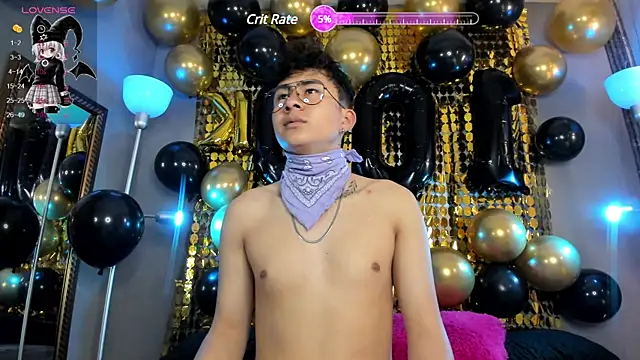 Snapshot of noah_and_rose chatting on 03-03-25, 07:06 noah and rose online show from 03-03-25, 07:06