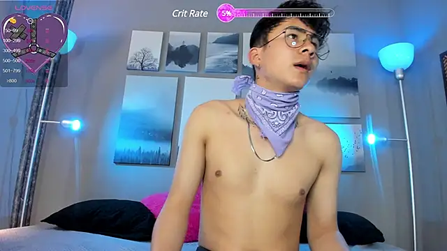 Snapshot of noah_and_rose chatting on 03-15-25, 07:16 noah and rose online show from 03-15-25, 07:16