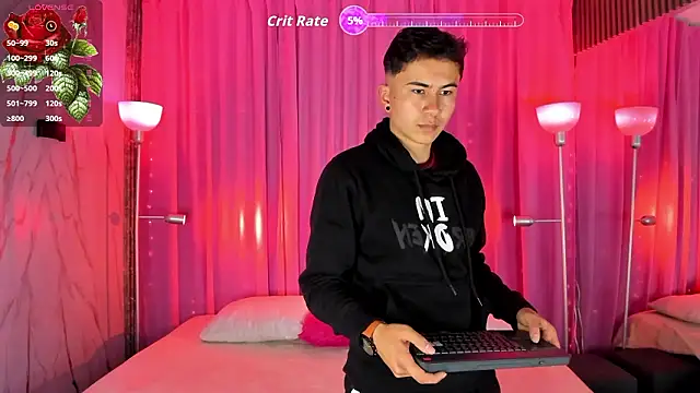 Snapshot of noah_and_rose chatting on 03-07-26, 07:22 noah and rose online show from 03-07-26, 07:22