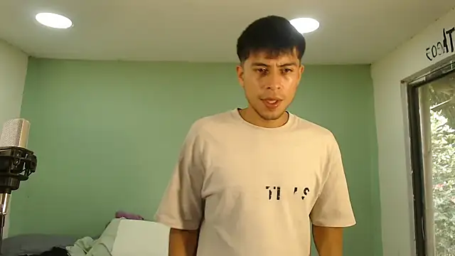 Snapshot of danielitopapuu chatting on 01-05-26, 05:27 danielitopapuu online show from 01-05-26, 05:27