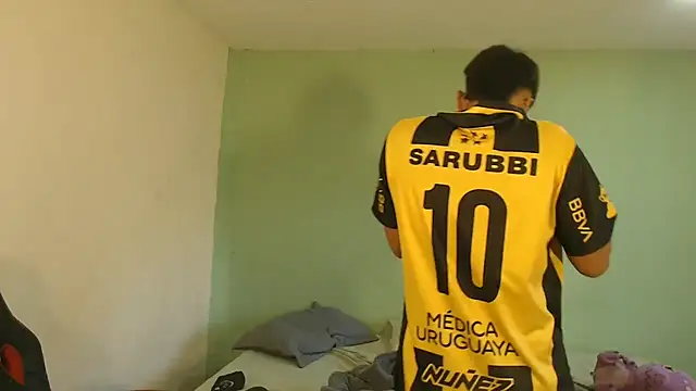 Snapshot of danielitopapuu chatting on 03-20-26, 12:21 danielitopapuu online show from 03-20-26, 12:21