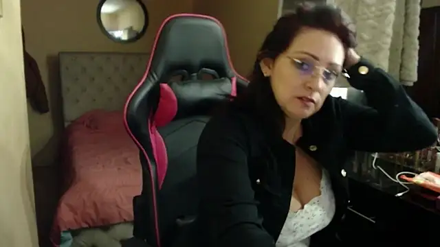 Snapshot of Carol_Scottt chatting on 03-15-26, 03:40 Carol Scottt online show from 03-15-26, 03:40