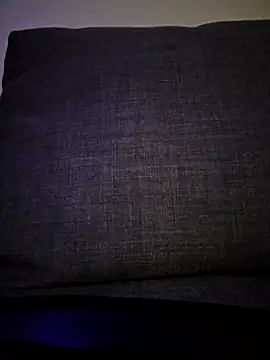 Snapshot of McdyllanXX chatting on 02-06-25, 04:25 McdyllanXX online show from 02-06-25, 04:25