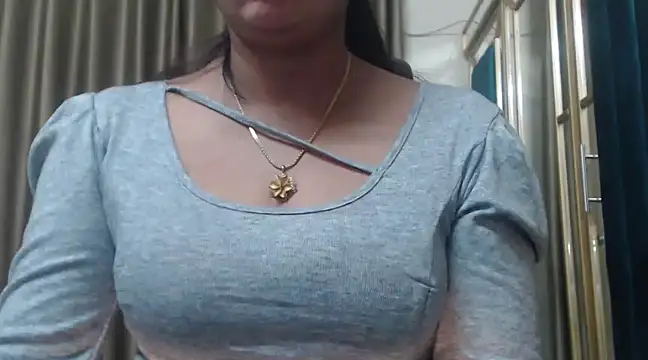 Snapshot of desi-maisa130 chatting on 02-25-25, 08:41 desi-maisa130 online show from 02-25-25, 08:41