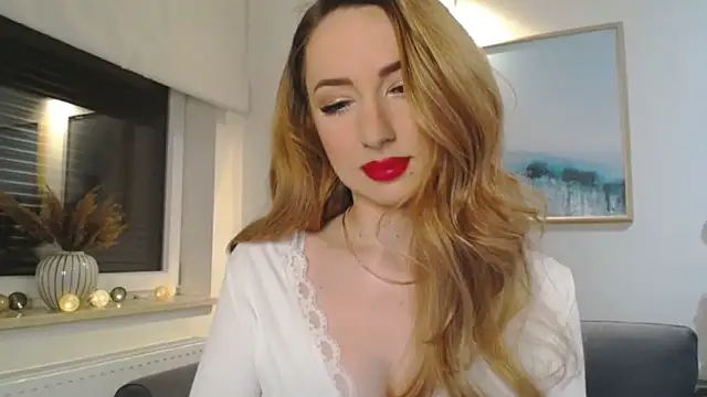 Snapshot of JulietteDiamond chatting on 02-22-25, 03:14 JulietteDiamond online show from 02-22-25, 03:14