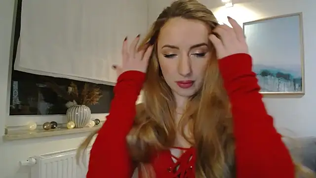 Snapshot of JulietteDiamond chatting on 03-06-25, 07:32 JulietteDiamond online show from 03-06-25, 07:32