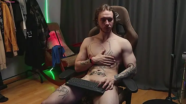 pleasure8869 online show from 01-19-25, 05:48