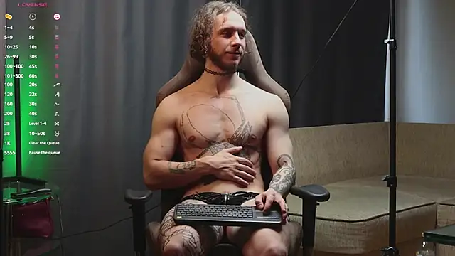 pleasure8869 online show from 02-11-25, 08:58