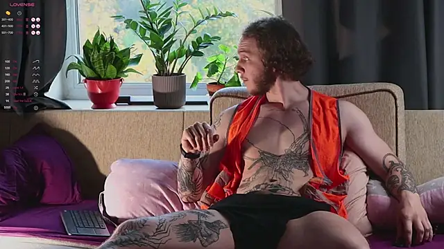 pleasure8869 online show from 09-30-25, 02:33