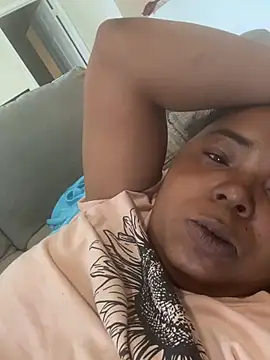 JCCaramelbarbie1 online show from 02-28-26, 06:09