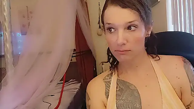 cassiemichellexx online show from 06-09-26, 01:12