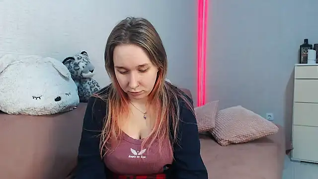 lovely hayley online show from 02-13-26, 09:33