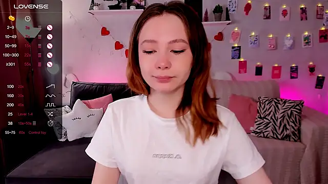 Snapshot of LanaBlu_ chatting on 01-18-26, 08:51 LanaBlu online show from 01-18-26, 08:51