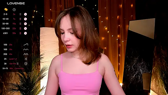 Snapshot of LanaBlu_ chatting on 02-21-26, 02:23 LanaBlu online show from 02-21-26, 02:23