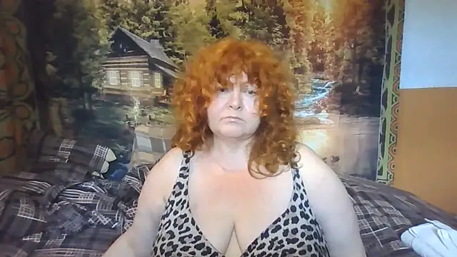 Snapshot of RoseRed69 chatting on 06-30-26, 04:46 RoseRed69 online show from 06-30-26, 04:46