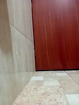 Snapshot of DirtSurcease chatting on 11-05-25, 10:10 DirtSurcease online show from 11-05-25, 10:10