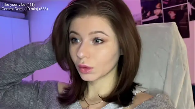 xoxoavi online show from 04-23-26, 02:08