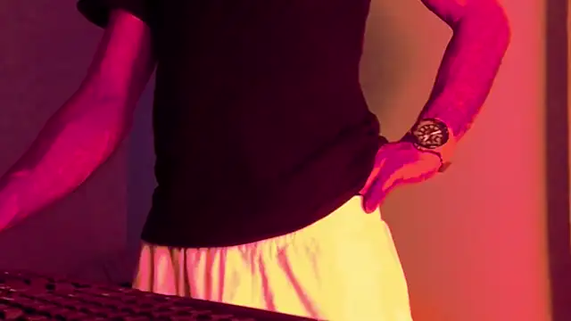 Snapshot of flexingplexico chatting on 02-14-25, 08:52 flexingplexico online show from 02-14-25, 08:52