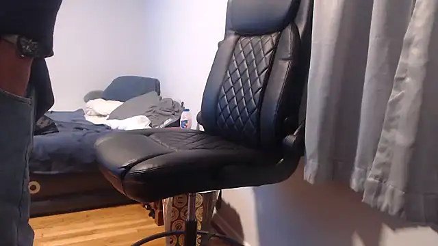 Snapshot of flexingplexico chatting on 02-20-25, 01:57 flexingplexico online show from 02-20-25, 01:57