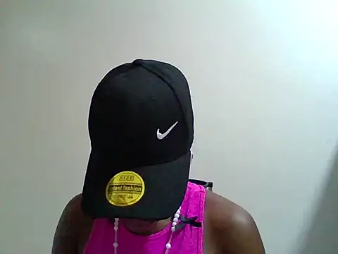 Queen loveer online show from 02-08-26, 07:28