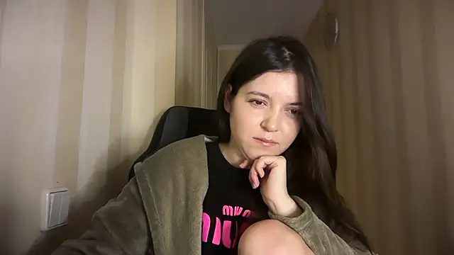 Snapshot of Lina_Most chatting on 01-16-26, 08:46 Lina Most online show from 01-16-26, 08:46