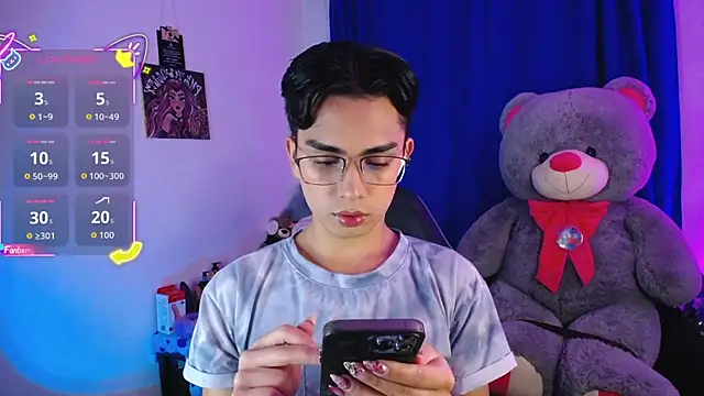 OwenBluee online show from 07-24-26, 07:06