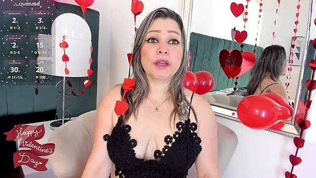 Snapshot of PandoraB_ chatting on 02-15-25, 11:17 PandoraB online show from 02-15-25, 11:17