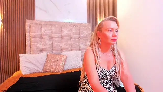 Snapshot of AnastasiaTaylor_ chatting on 09-16-25, 03:29 AnastasiaTaylor online show from 09-16-25, 03:29