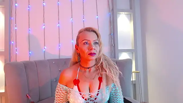 Snapshot of AnastasiaTaylor_ chatting on 03-06-26, 05:42 AnastasiaTaylor online show from 03-06-26, 05:42