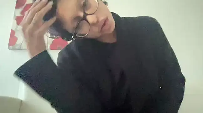 Snapshot of myloveforyouu chatting on 12-19-24, 03:41 myloveforyouu online show from 12-19-24, 03:41