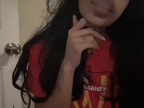 Snapshot of myloveforyouu chatting on 12-28-24, 05:12 myloveforyouu online show from 12-28-24, 05:12