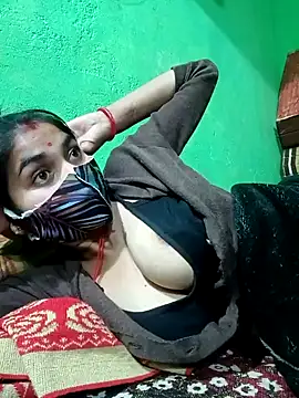 Snapshot of HOTBABITARAJ chatting on 01-06-25, 07:42 HOTBABITARAJ online show from 01-06-25, 07:42