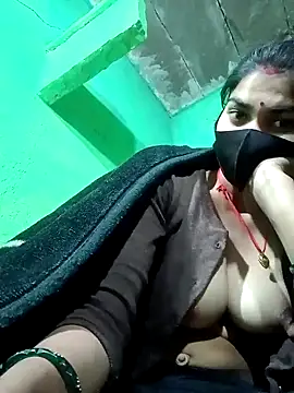 Snapshot of HOTBABITARAJ chatting on 01-09-25, 10:52 HOTBABITARAJ online show from 01-09-25, 10:52