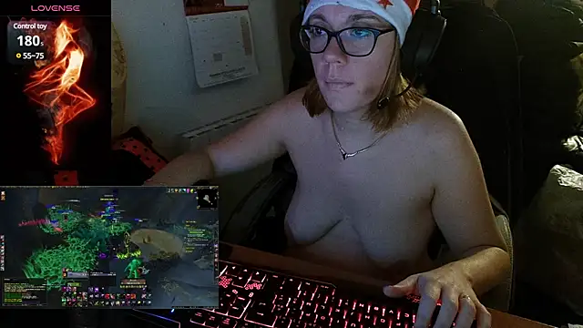 lili-hot-77 online show from 12-22-24, 08:14