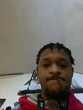 Snapshot of rayyymack chatting on 12-08-24, 10:03 rayyymack online show from 12-08-24, 10:03