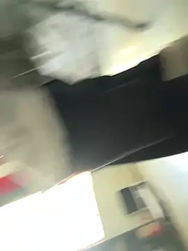 Snapshot of rayyymack chatting on 12-25-24, 03:06 rayyymack online show from 12-25-24, 03:06