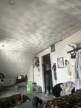 Snapshot of rayyymack chatting on 02-03-25, 02:45 rayyymack online show from 02-03-25, 02:45