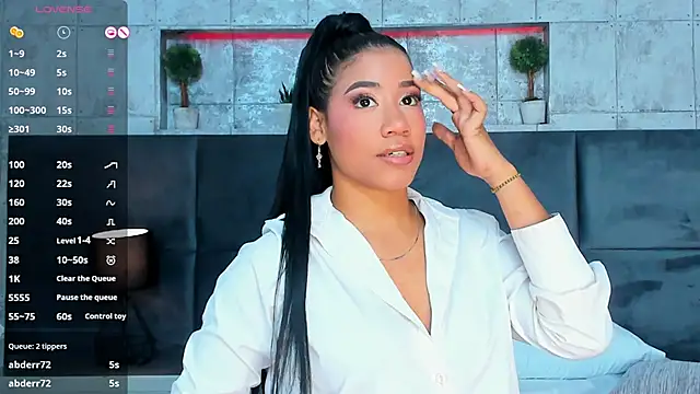 Salome Diaz  online show from 02-18-25, 10:36