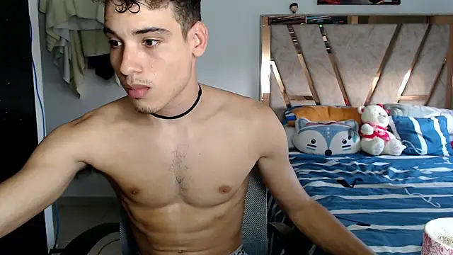 Snapshot of Babylin77 chatting on 02-10-26, 10:14 Babylin77 online show from 02-10-26, 10:14