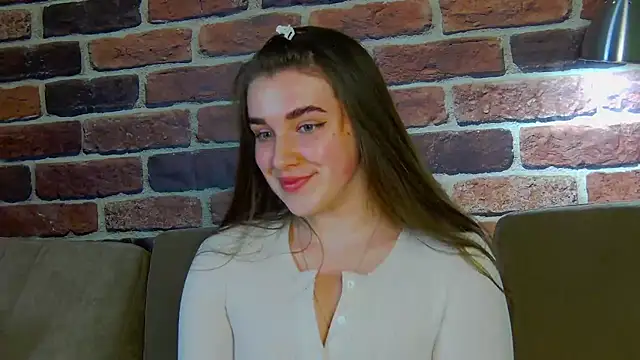 Sofia Hugs online show from 03-16-26, 07:29