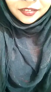 Snapshot of Indian-Nazia chatting on 03-09-25, 08:31 Indian-Nazia online show from 03-09-25, 08:31