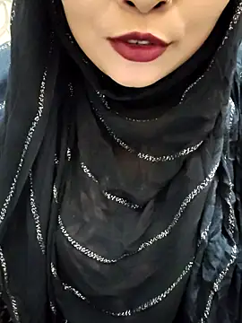 Snapshot of Indian-Nazia chatting on 10-06-25, 07:55 Indian-Nazia online show from 10-06-25, 07:55