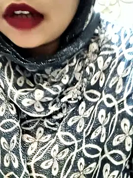 Snapshot of Indian-Nazia chatting on 10-17-25, 07:05 Indian-Nazia online show from 10-17-25, 07:05