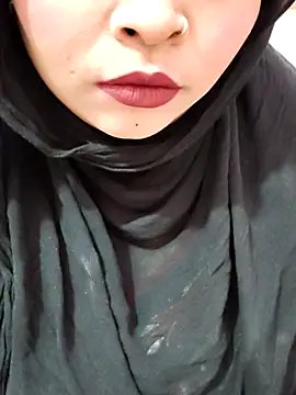 Snapshot of Indian-Nazia chatting on 10-25-25, 04:02 Indian-Nazia online show from 10-25-25, 04:02